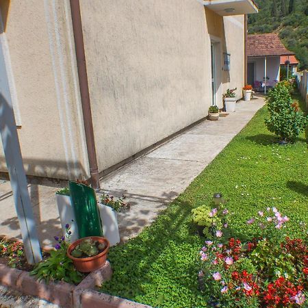 Apartments Kovac Тиват Экстерьер фото