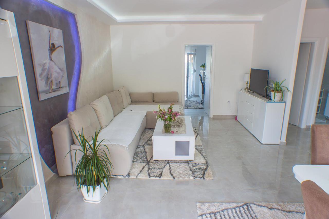 Apartments Kovac Тиват Экстерьер фото