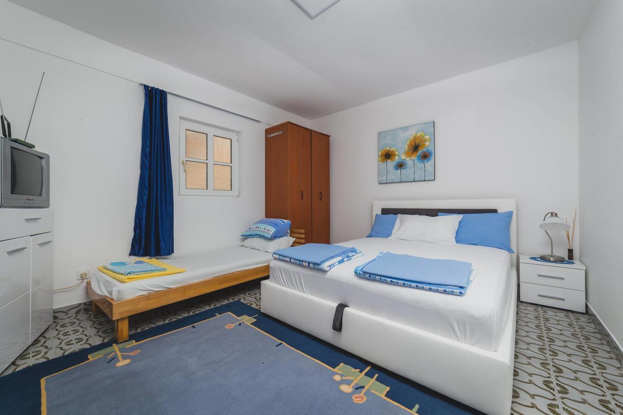 Apartments Kovac Тиват Экстерьер фото