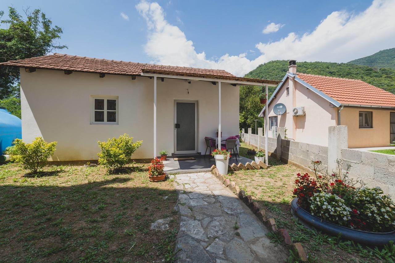 Apartments Kovac Тиват Экстерьер фото