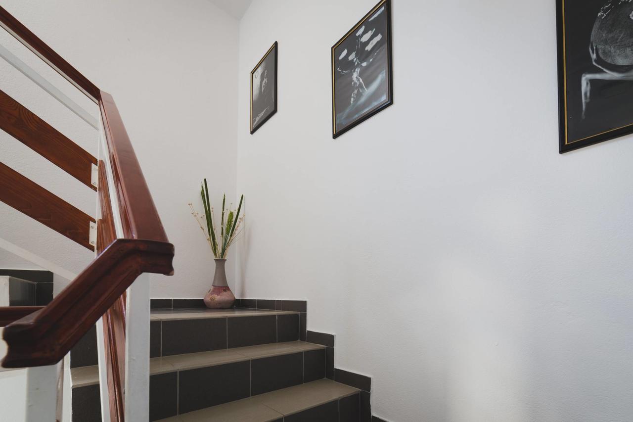 Apartments Kovac Тиват Экстерьер фото