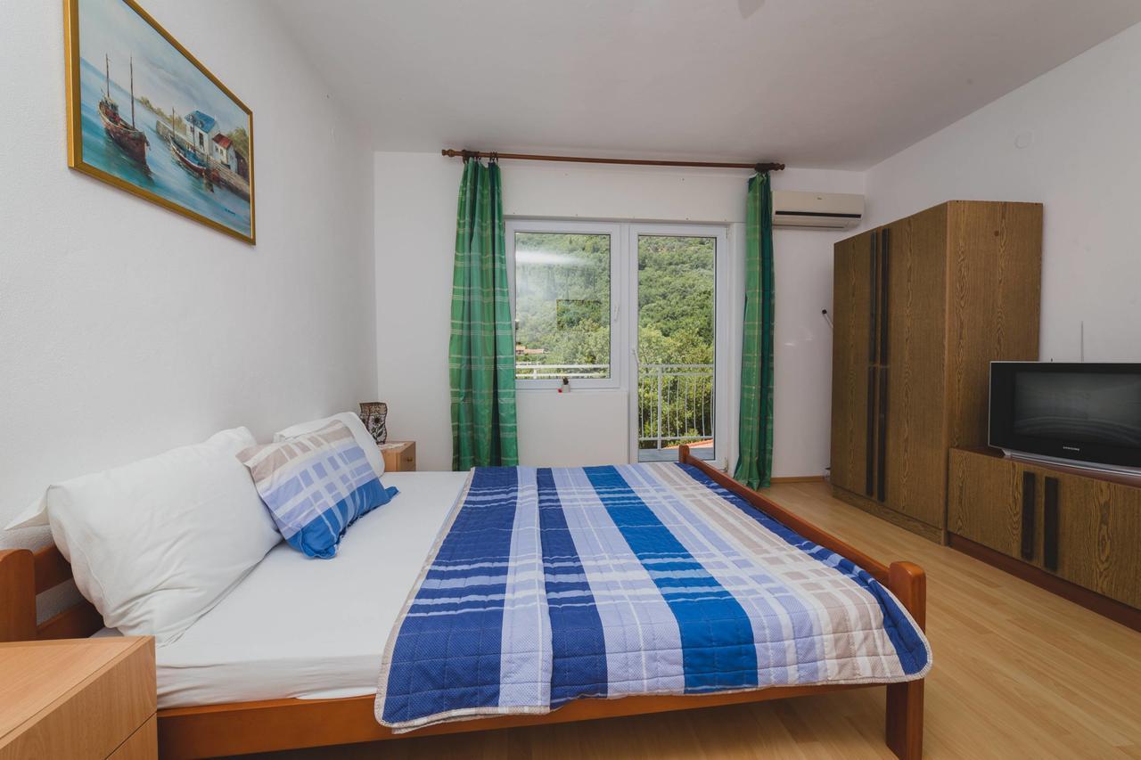 Apartments Kovac Тиват Экстерьер фото