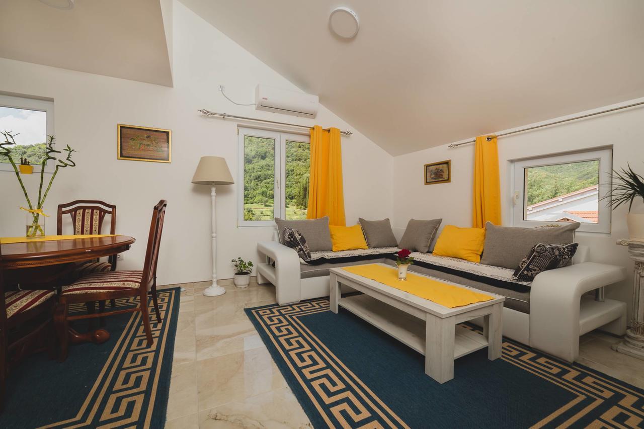Apartments Kovac Тиват Экстерьер фото