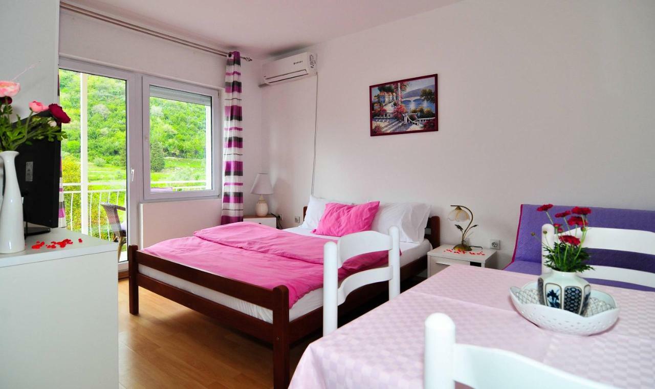 Apartments Kovac Тиват Экстерьер фото