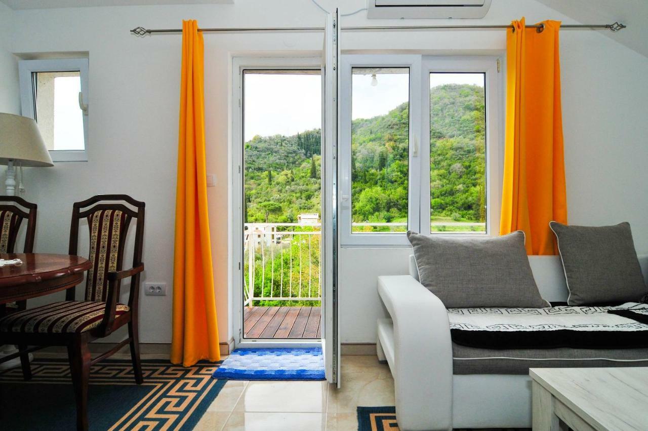 Apartments Kovac Тиват Экстерьер фото